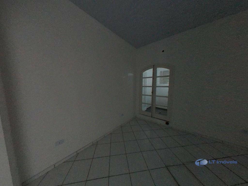 Casa para alugar com 3 quartos, 112m² - Foto 8