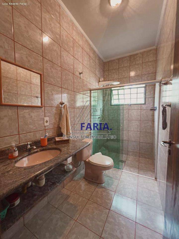 Chácara à venda com 4 quartos, 83300M2 - Foto 19