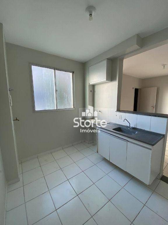 Apartamento à venda com 2 quartos, 44m² - Foto 1