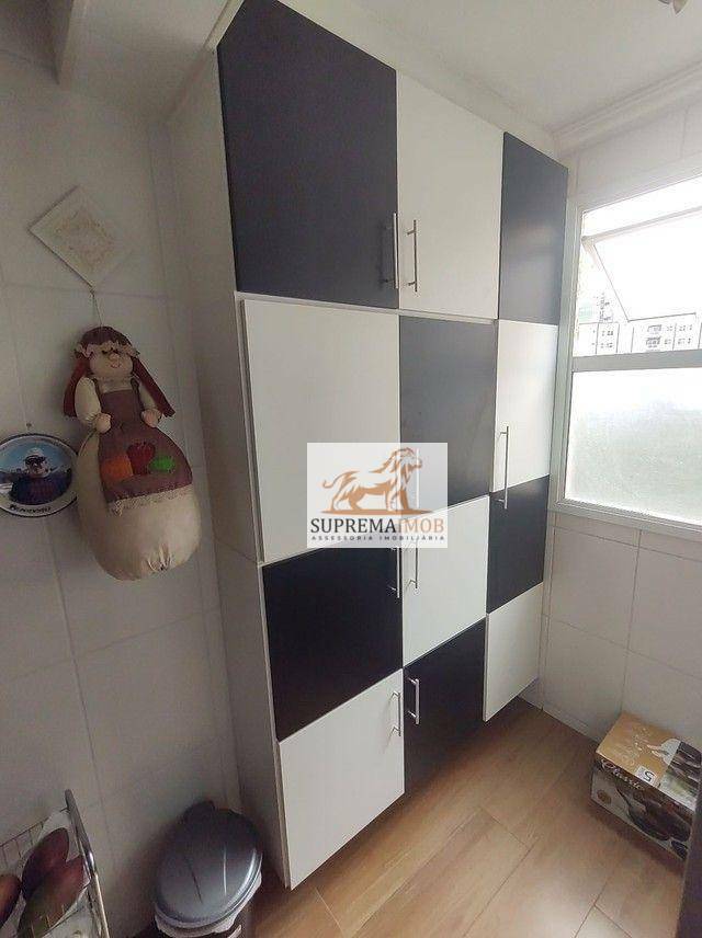 Apartamento à venda com 2 quartos, 71m² - Foto 13