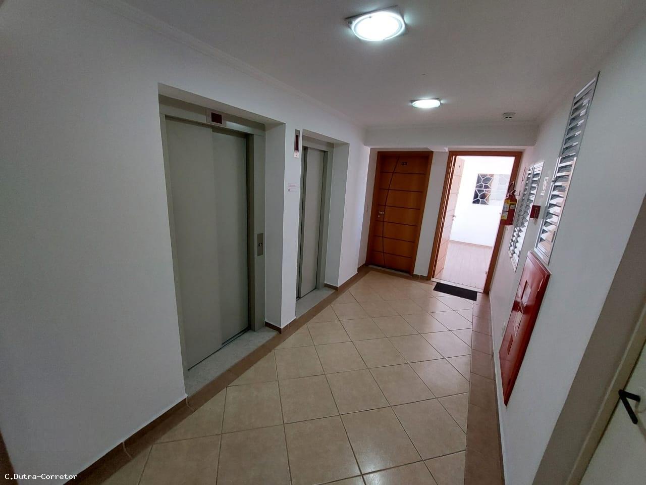 Apartamento à venda com 2 quartos, 51m² - Foto 15