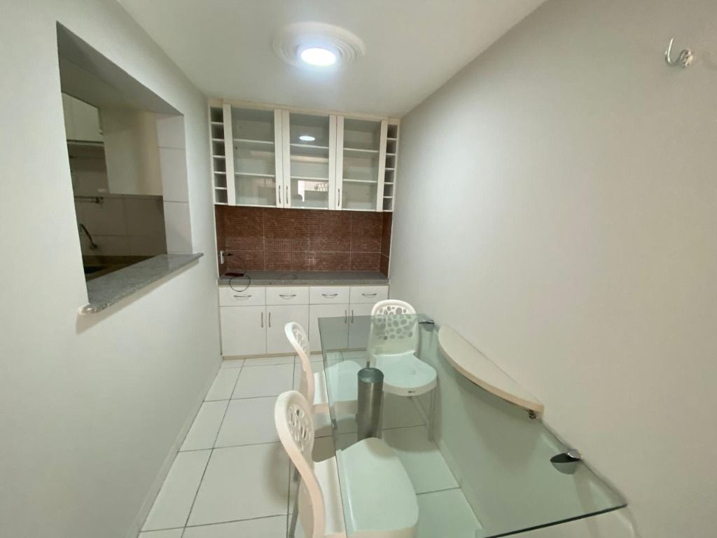 Apartamento para alugar com 2 quartos, 64m² - Foto 3