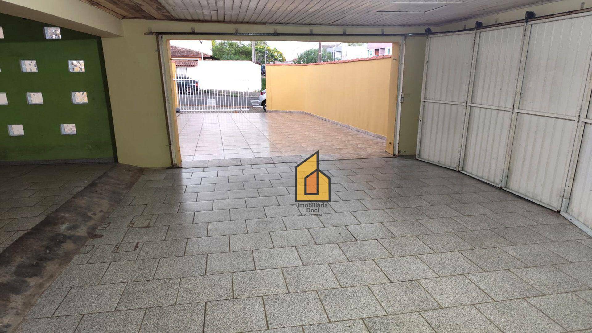 Casa para alugar com 3 quartos, 220m² - Foto 7