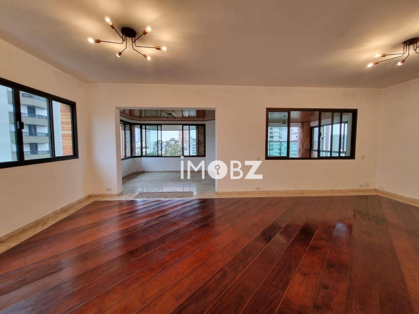 Apartamento à venda com 4 quartos, 236m² - Foto 12