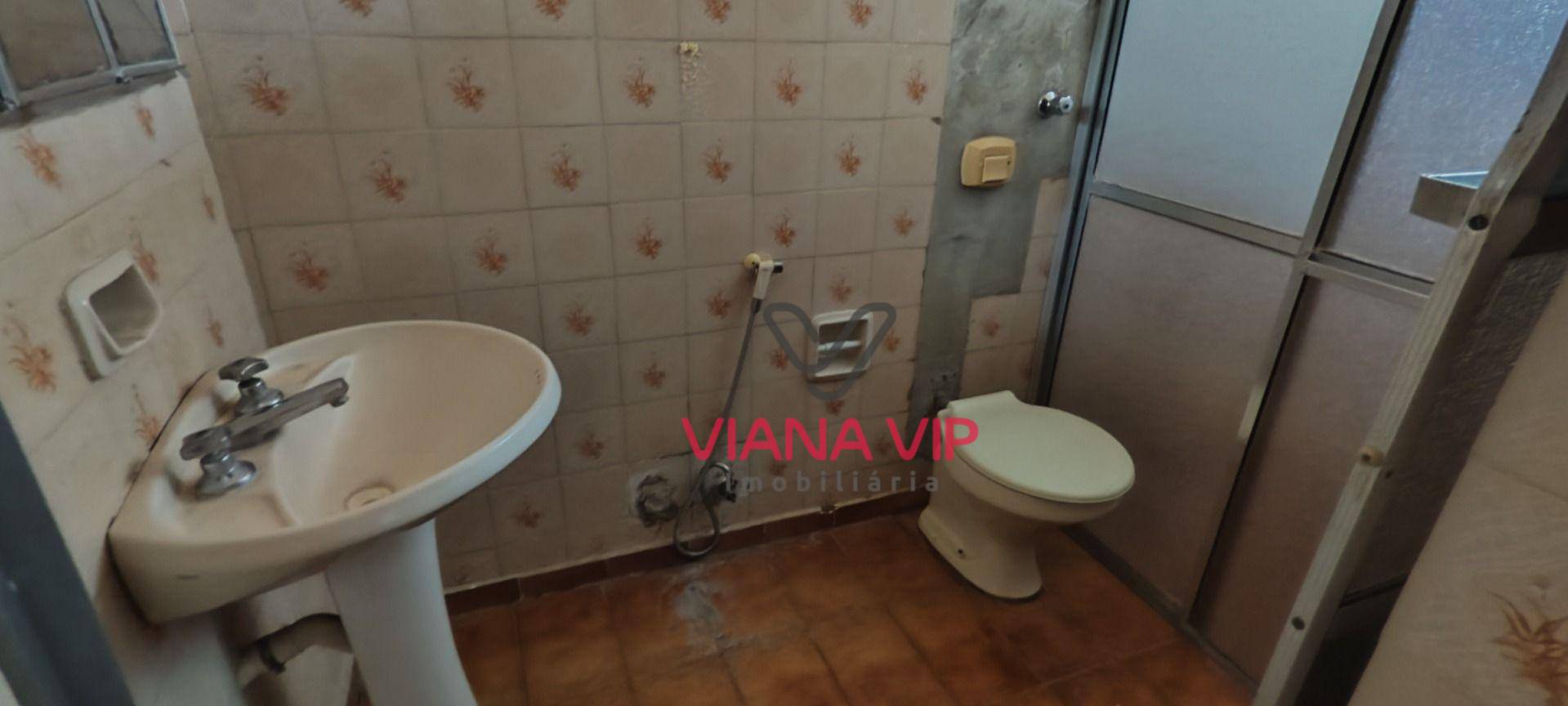 Casa à venda com 3 quartos, 217m² - Foto 14