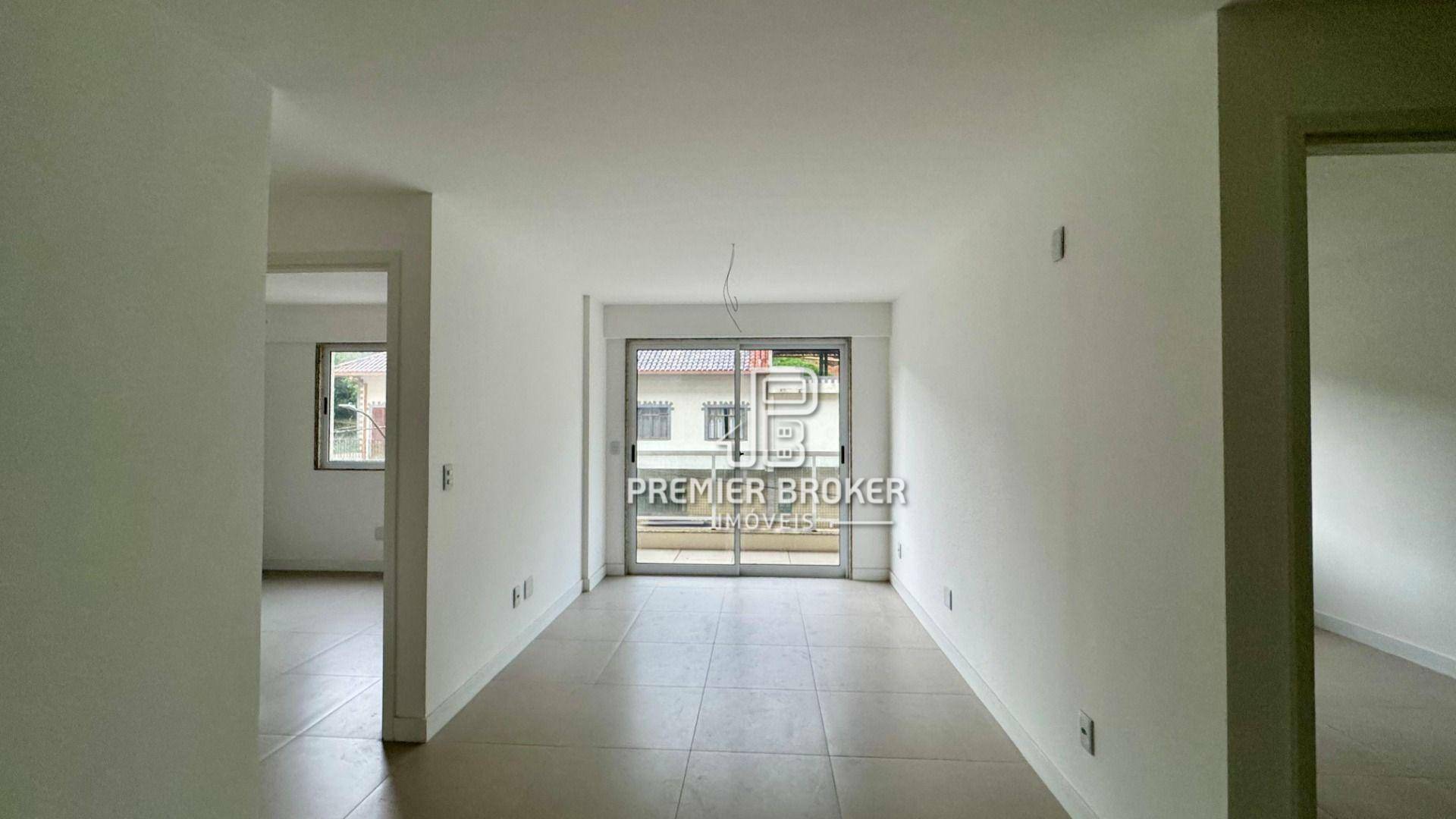 Apartamento à venda com 2 quartos, 66m² - Foto 2