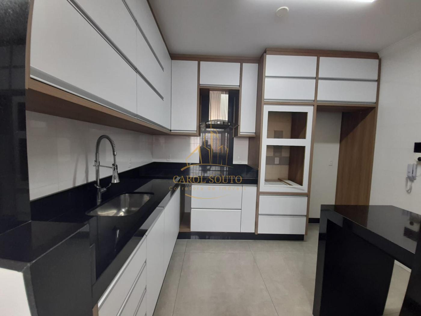 Apartamento à venda com 3 quartos, 120m² - Foto 1