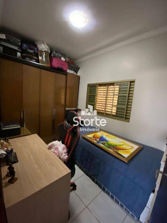 Casa à venda com 3 quartos, 155m² - Foto 15