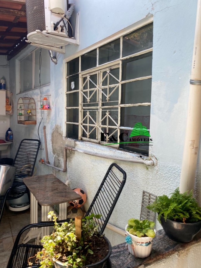 Casa à venda com 4 quartos, 166m² - Foto 24
