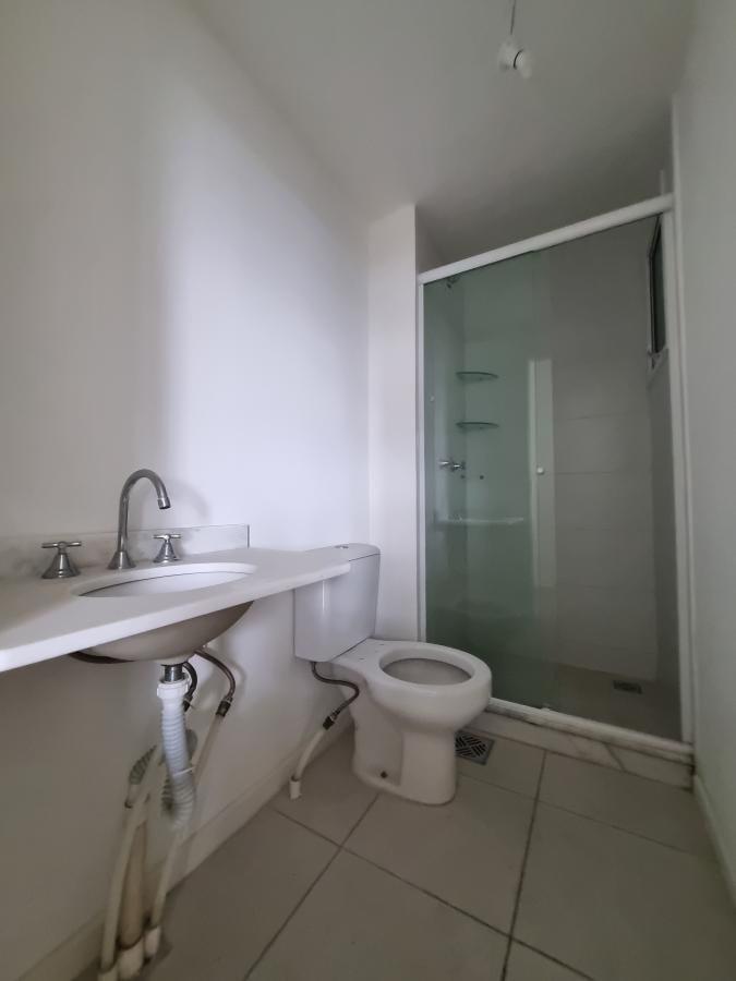 Apartamento à venda com 3 quartos, 61m² - Foto 2