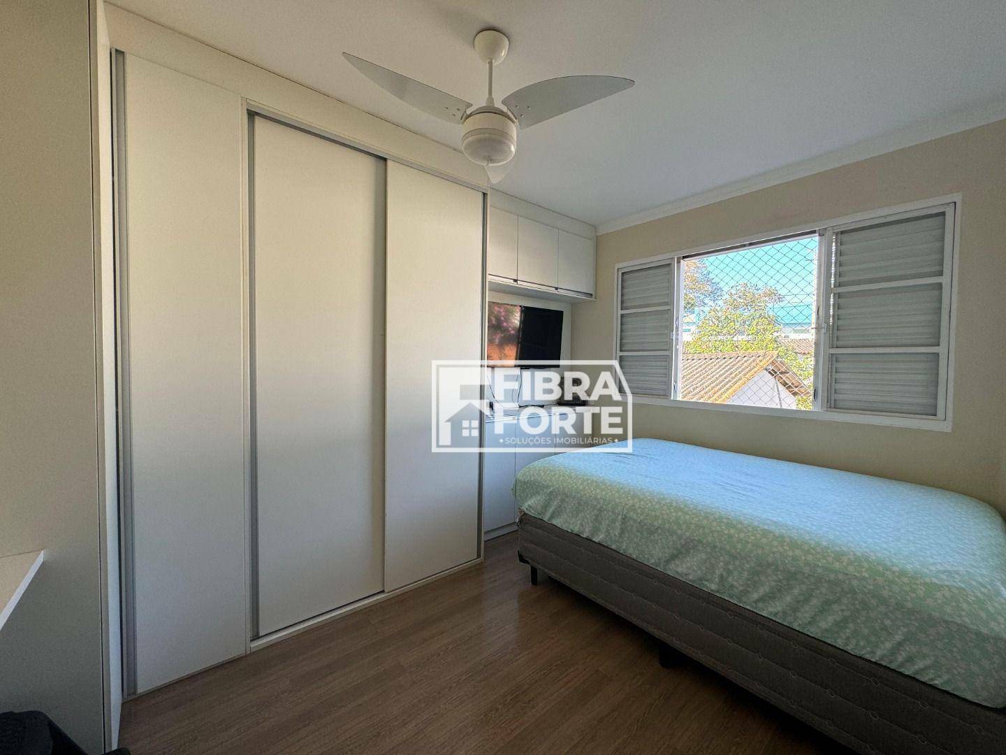 Apartamento à venda com 3 quartos, 74m² - Foto 13