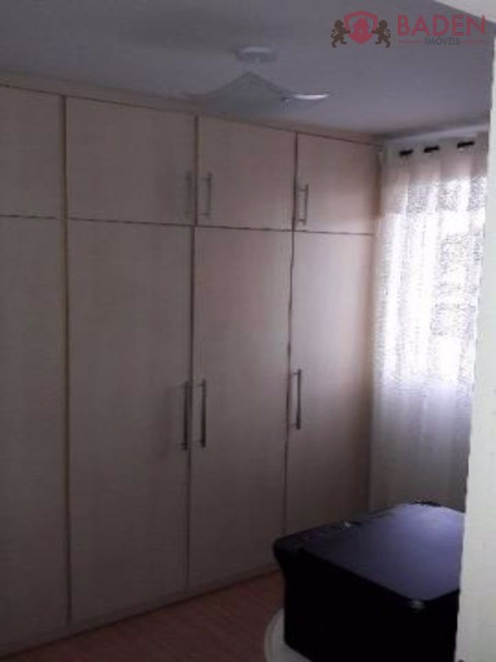 Apartamento à venda com 2 quartos, 42m² - Foto 9