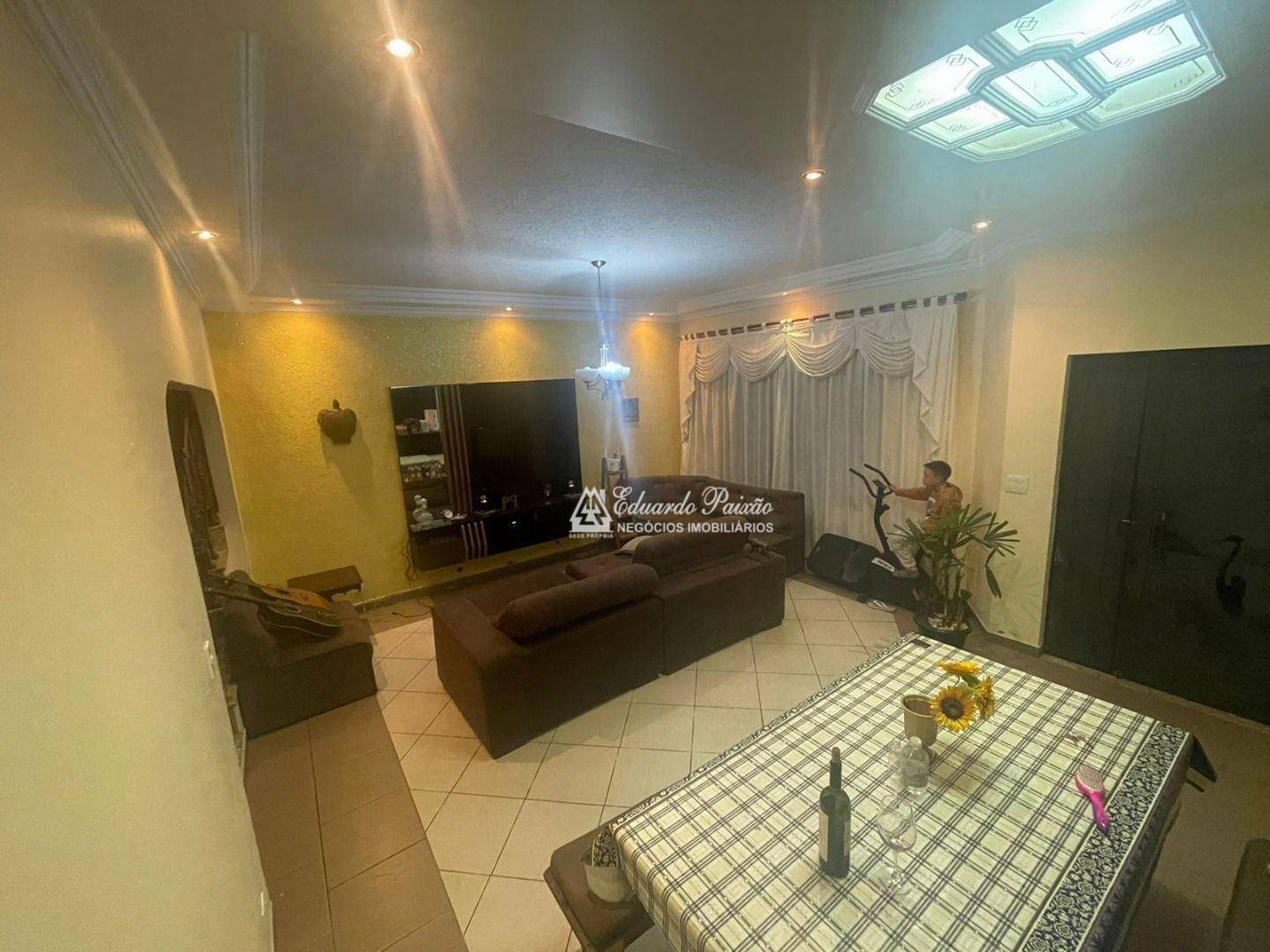 Sobrado à venda com 3 quartos, 240m² - Foto 6