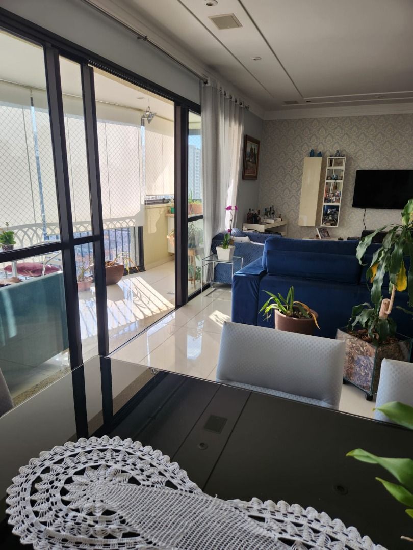 Apartamento à venda com 4 quartos, 195m² - Foto 5