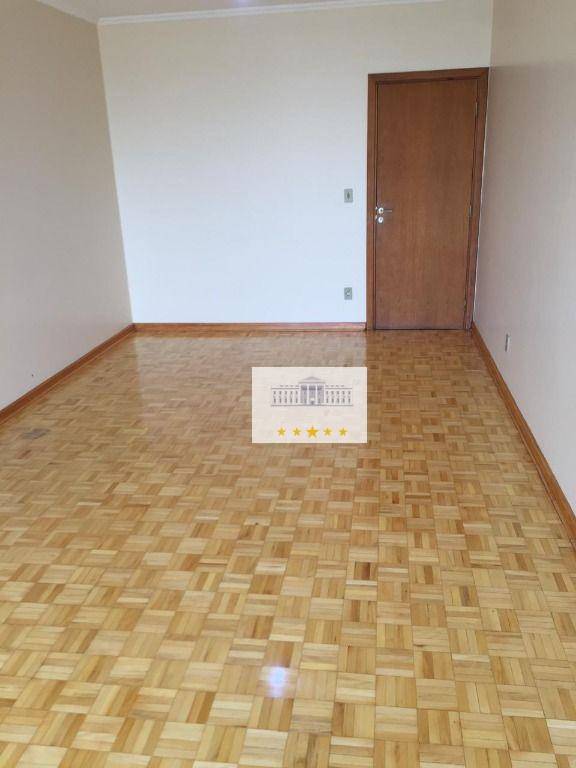 Apartamento à venda com 3 quartos, 104m² - Foto 3