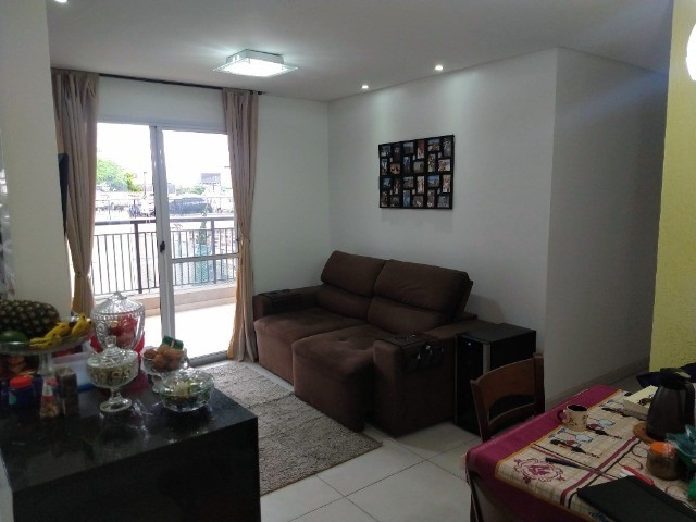 Apartamento à venda com 2 quartos, 68m² - Foto 1