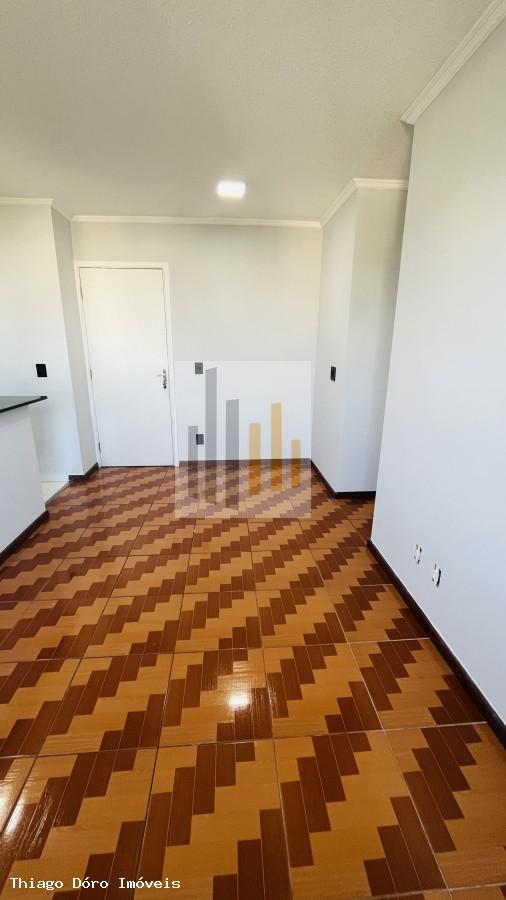 Apartamento para alugar com 2 quartos, 50m² - Foto 2
