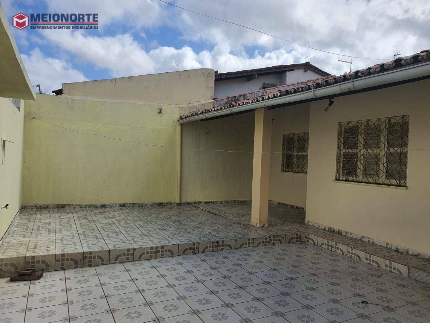 Casa para alugar com 3 quartos, 150m² - Foto 4