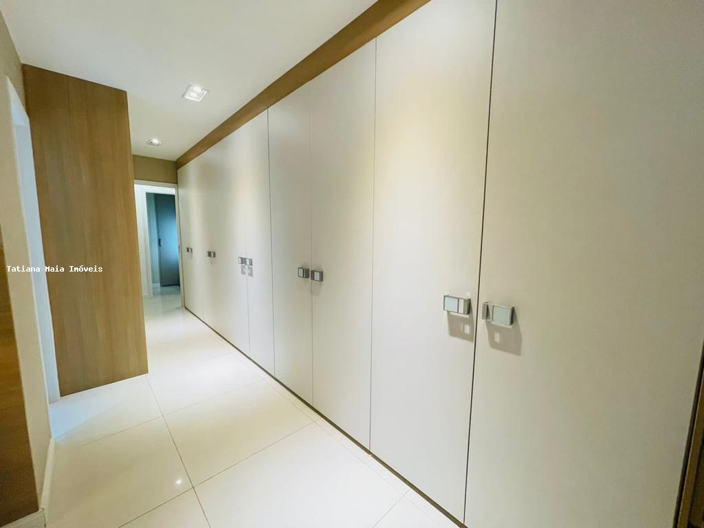 Apartamento à venda com 4 quartos, 208m² - Foto 17