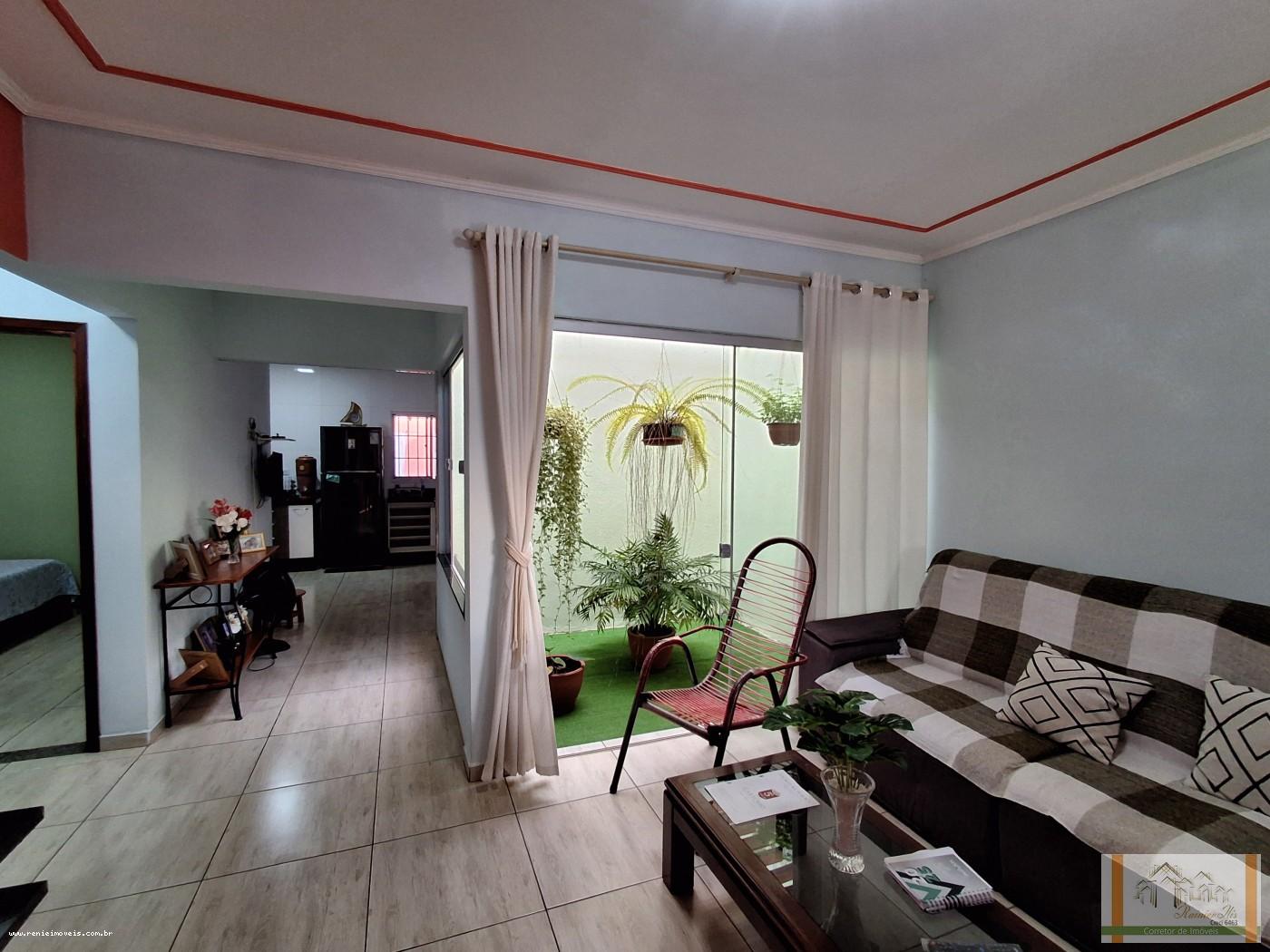Casa para alugar com 3 quartos, 360m² - Foto 4