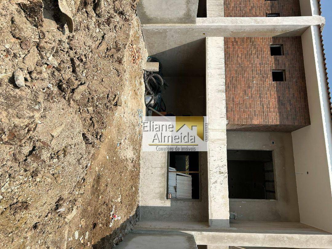 Sobrado à venda com 3 quartos, 132m² - Foto 5