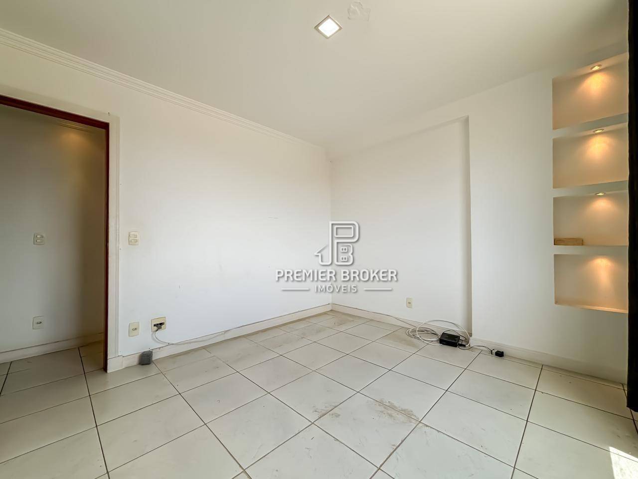 Apartamento para alugar com 2 quartos, 113m² - Foto 16