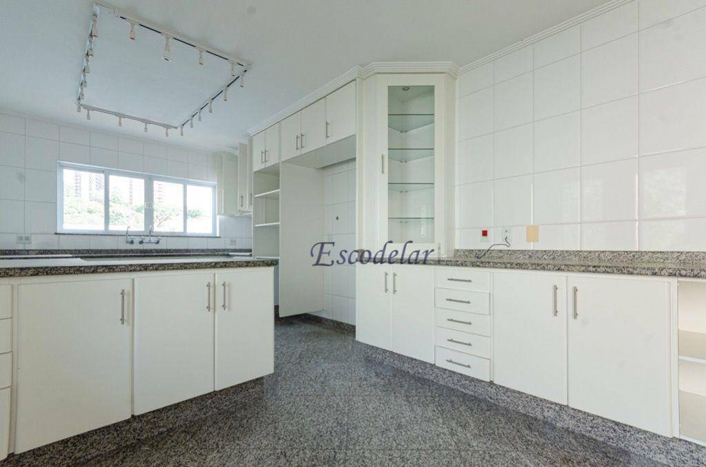 Casa à venda com 4 quartos, 830m² - Foto 28