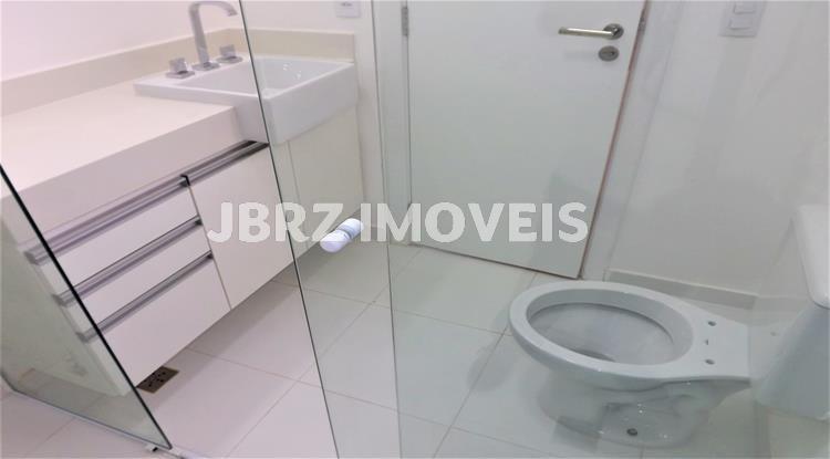 Apartamento à venda com 2 quartos, 82m² - Foto 9