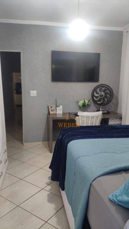 Sobrado à venda com 2 quartos, 190m² - Foto 18