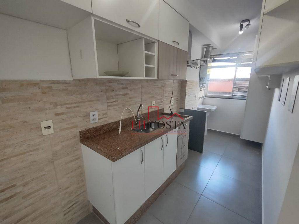 Apartamento à venda com 2 quartos, 64m² - Foto 23