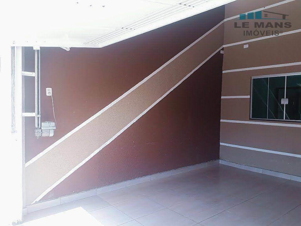 Casa à venda com 2 quartos, 140m² - Foto 3