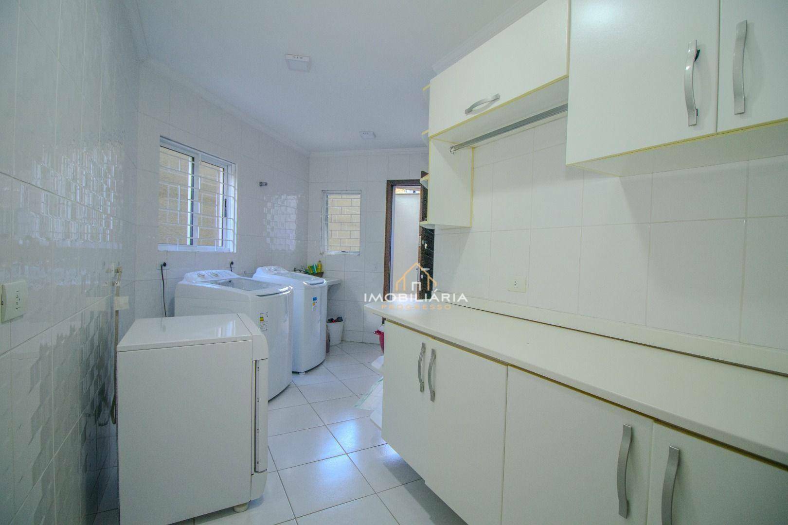 Sobrado à venda com 3 quartos, 244m² - Foto 27