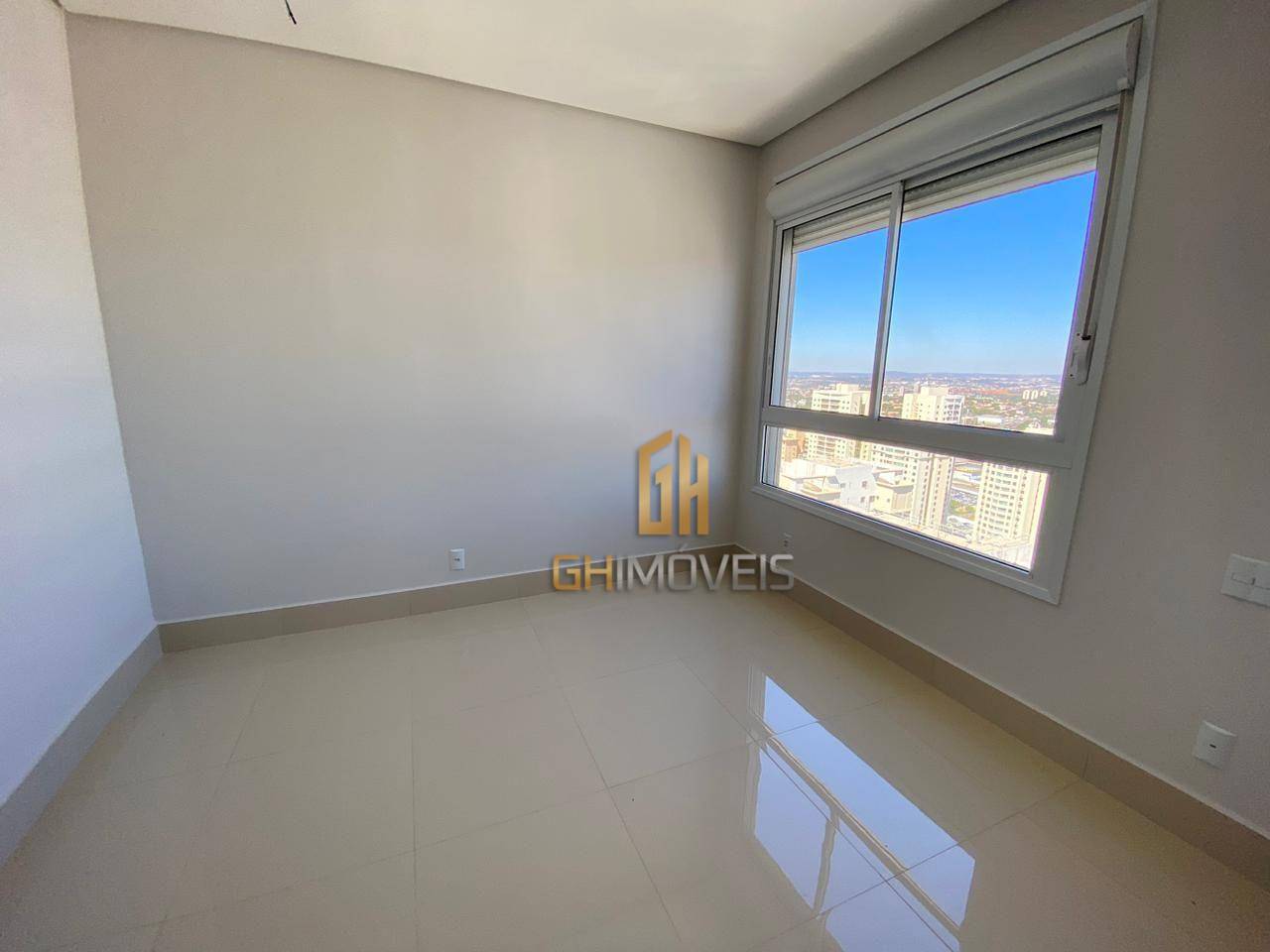 Apartamento à venda com 3 quartos, 131m² - Foto 12