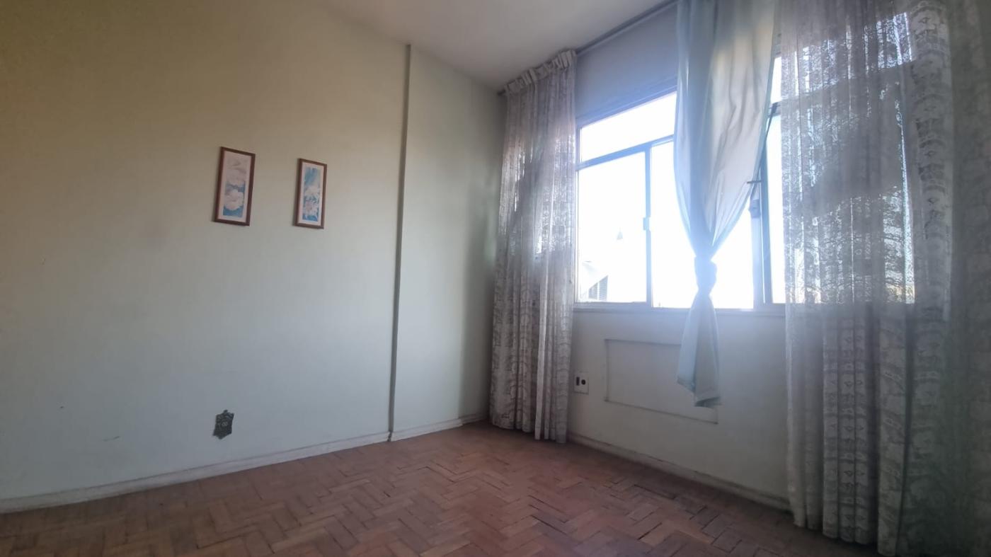 Apartamento à venda com 2 quartos, 60m² - Foto 21