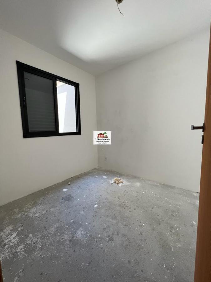 Apartamento à venda com 2 quartos, 39m² - Foto 12