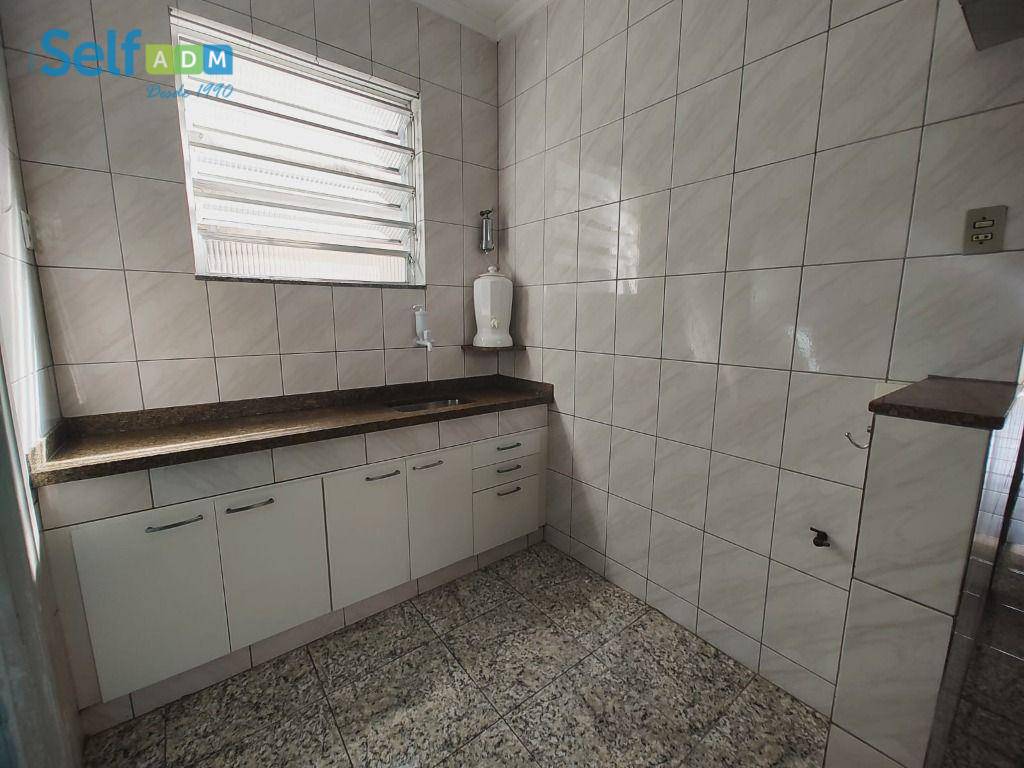 Casa de Condomínio para alugar com 4 quartos, 120m² - Foto 12