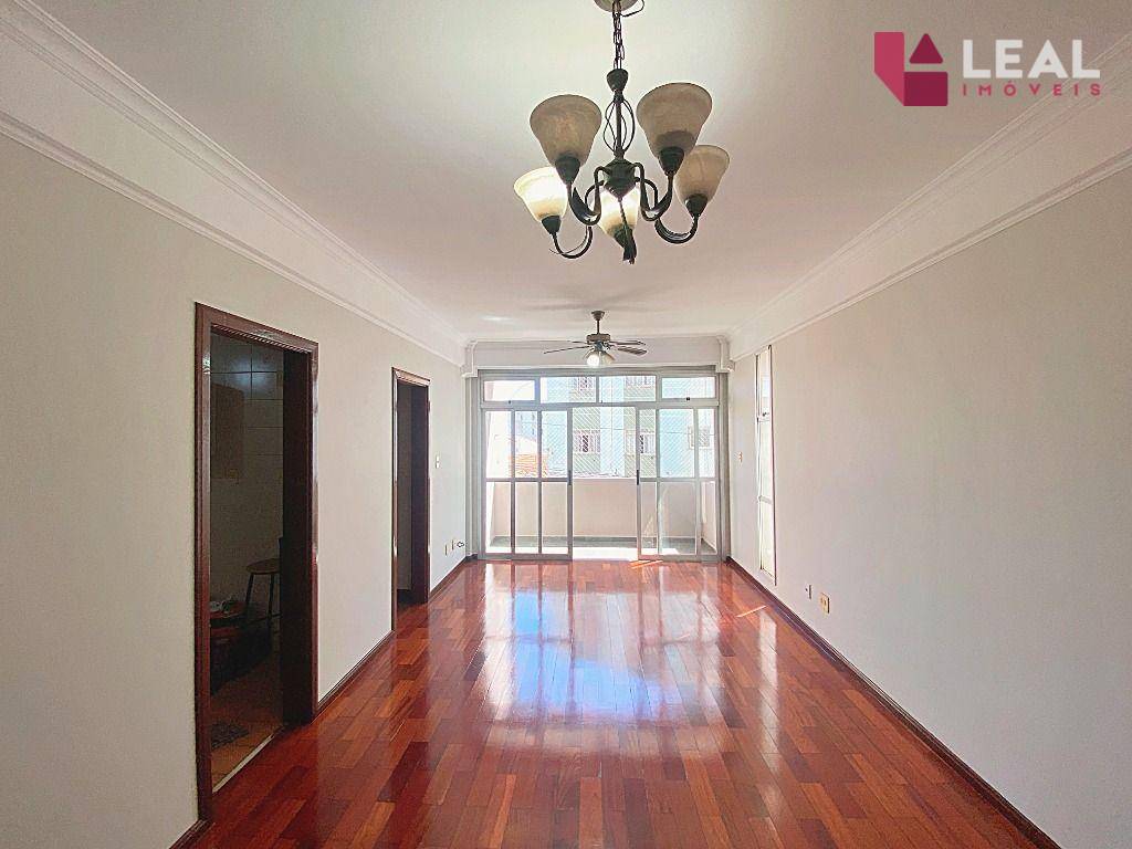 Apartamento, 3 quartos, 110 m² - Foto 1