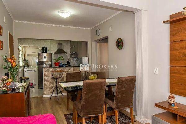 Apartamento à venda com 2 quartos, 68m² - Foto 4