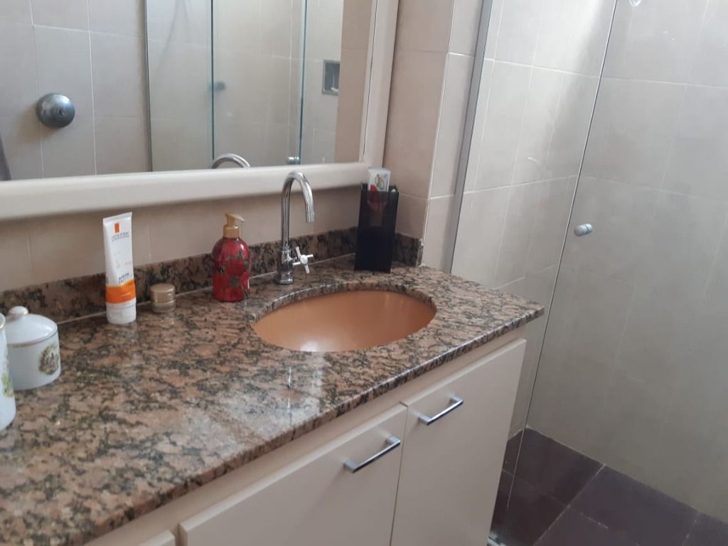 Apartamento à venda com 2 quartos, 82m² - Foto 9