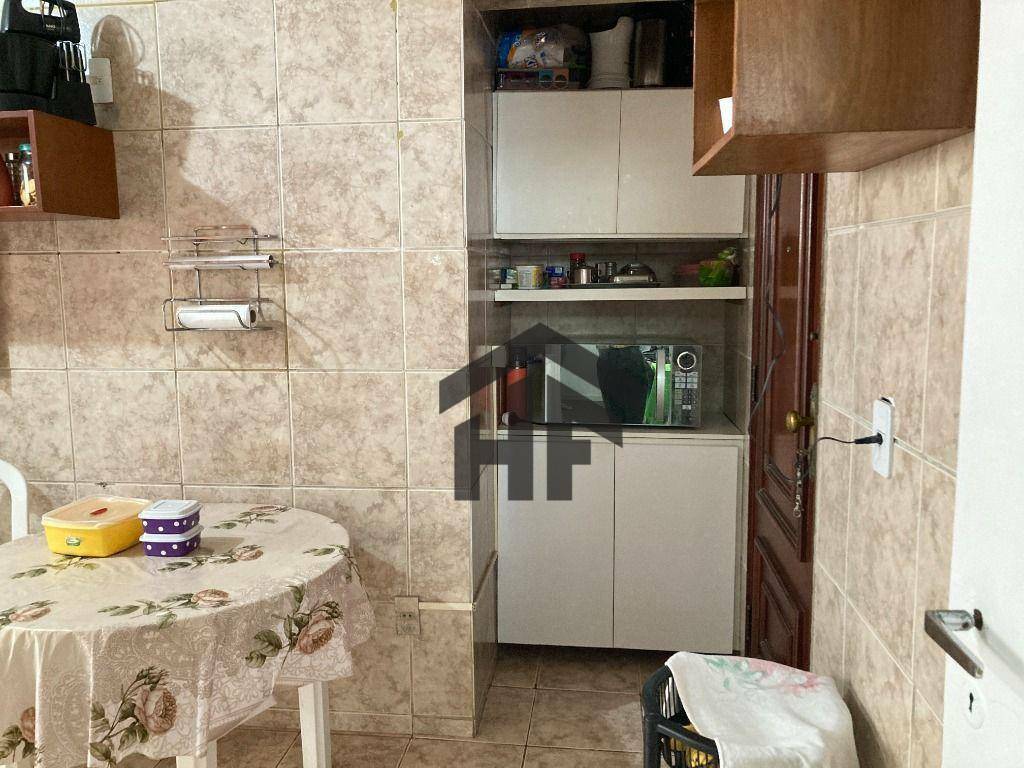 Apartamento à venda com 3 quartos, 110m² - Foto 10