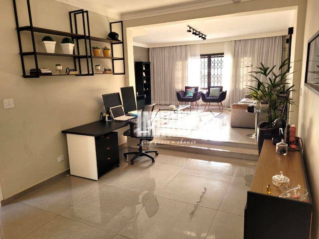 Sobrado à venda com 2 quartos, 191m² - Foto 2