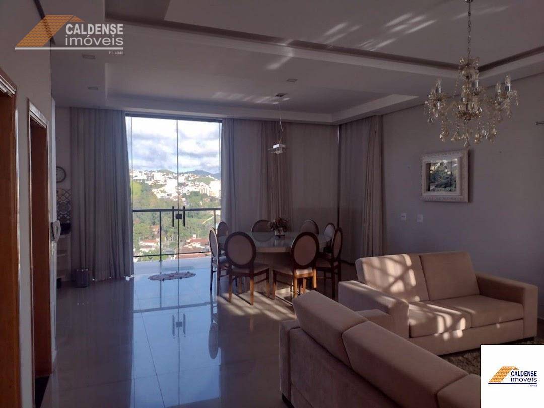 Casa, 5 quartos, 350 m² - Foto 3