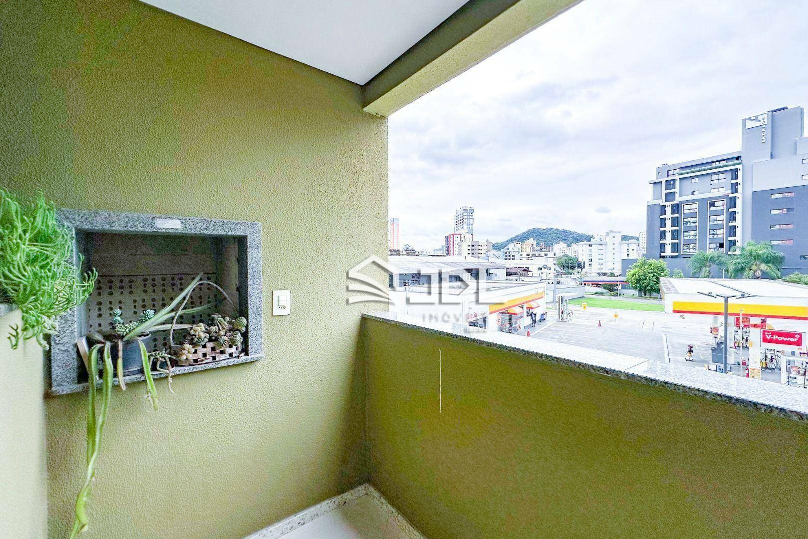 Apartamento à venda com 2 quartos, 75m² - Foto 10