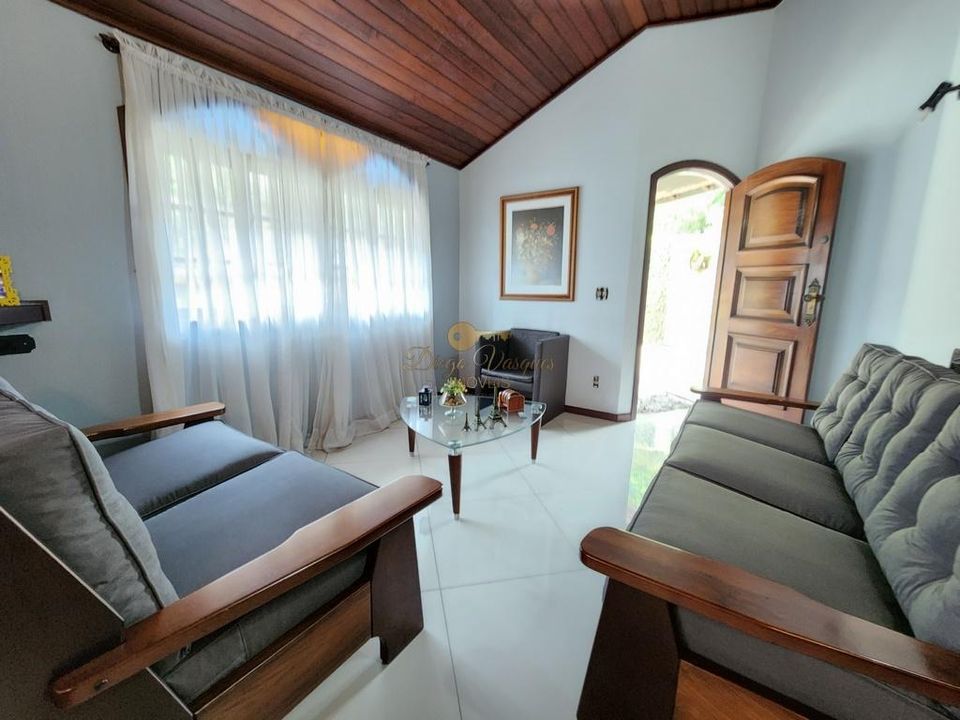 Casa à venda com 3 quartos, 300m² - Foto 5