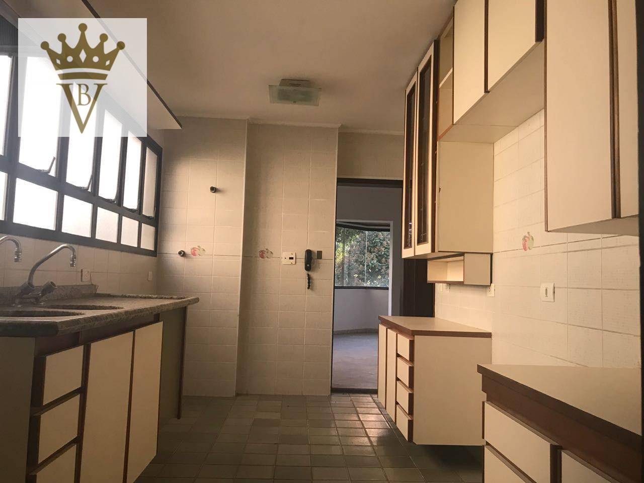 Apartamento à venda com 3 quartos, 163m² - Foto 20