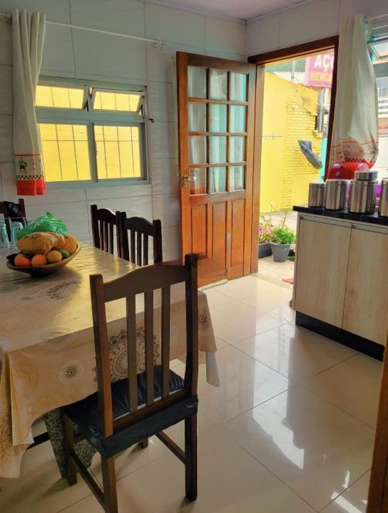 Casa à venda com 5 quartos, 301m² - Foto 10