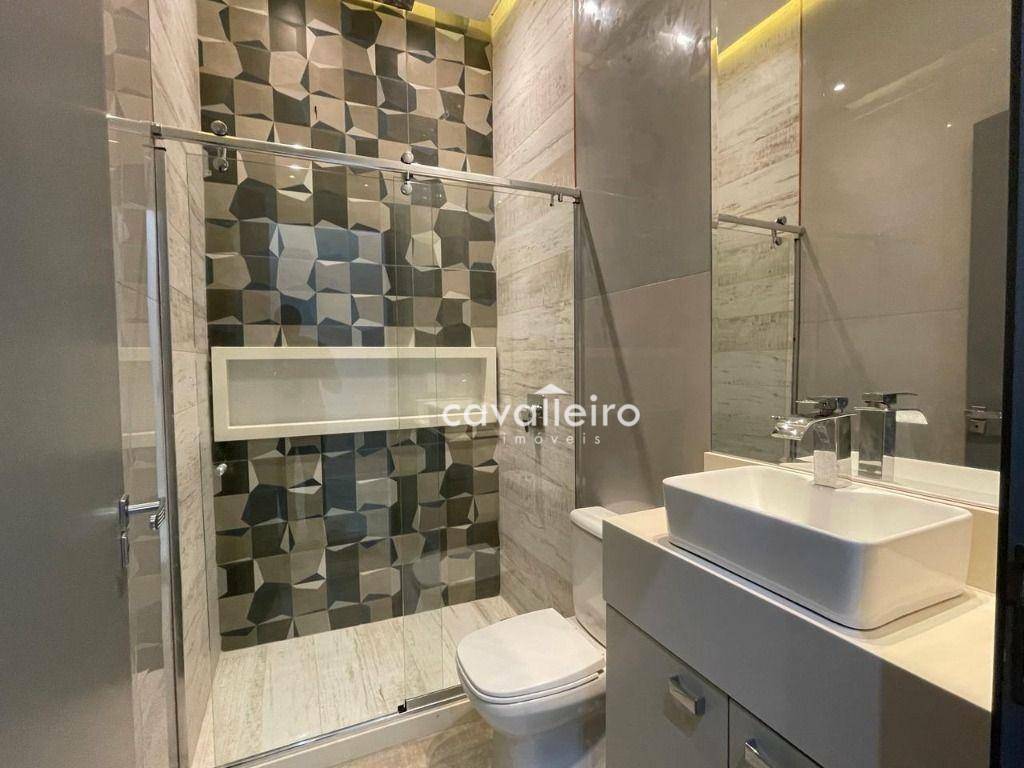 Casa de Condomínio à venda com 4 quartos, 330m² - Foto 22