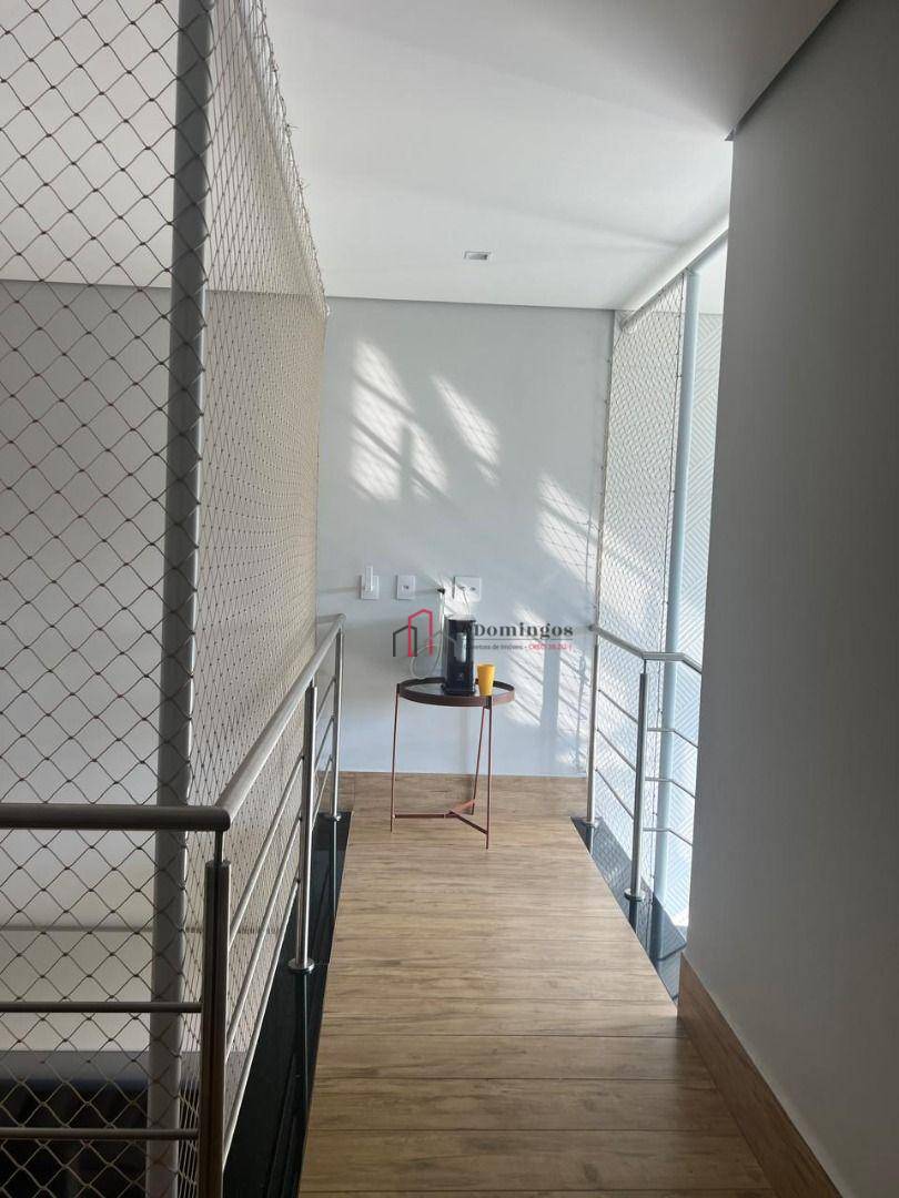 Sobrado à venda com 3 quartos, 229m² - Foto 14