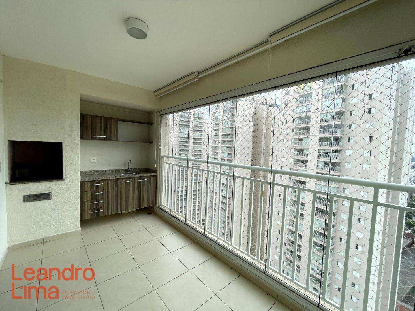 Apartamento para alugar com 3 quartos, 86m² - Foto 4