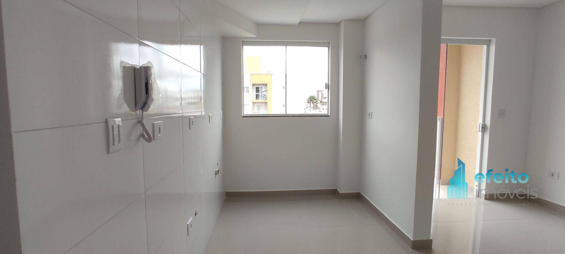 Cobertura à venda com 2 quartos, 73m² - Foto 4